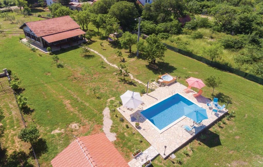 Villa Stone Medal Дрниш Экстерьер фото