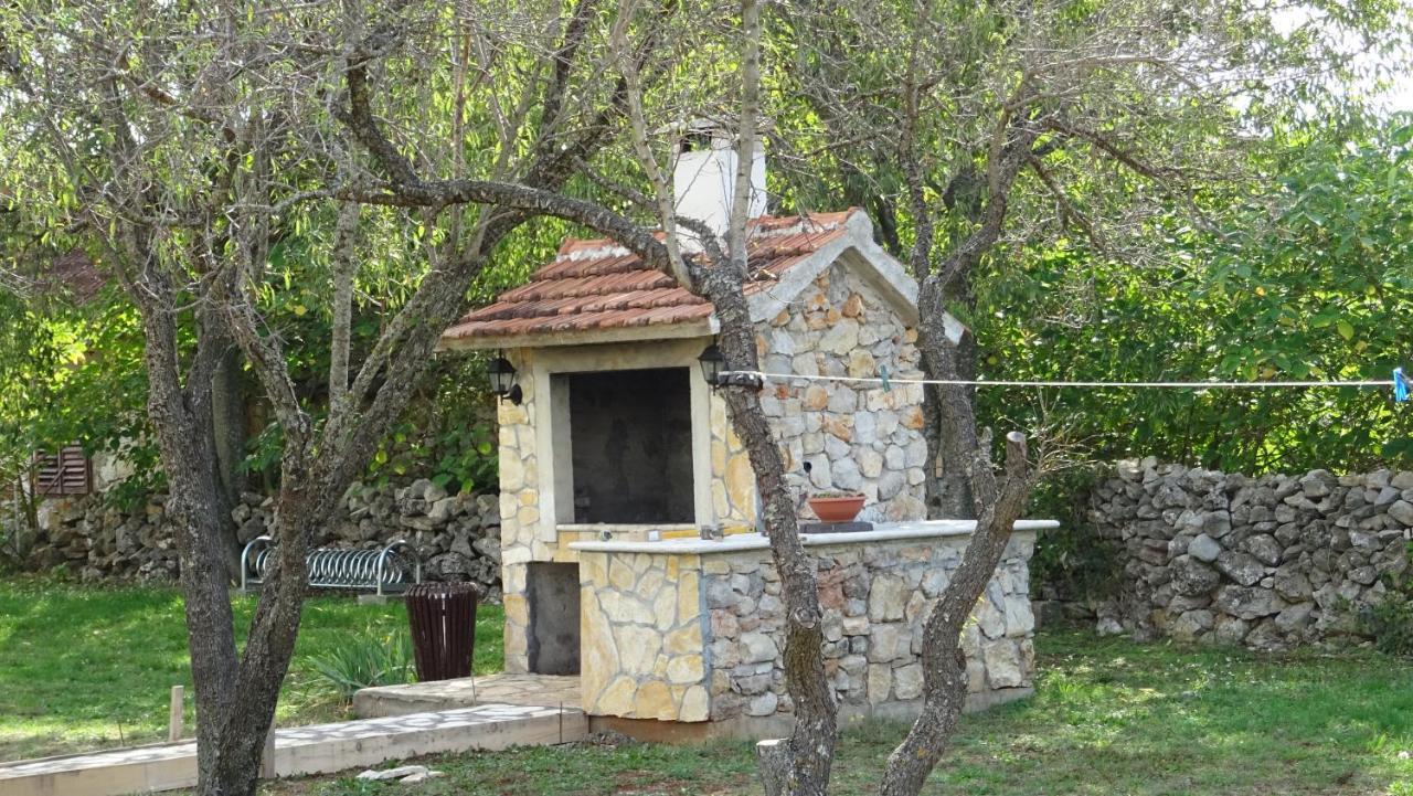 Villa Stone Medal Дрниш Экстерьер фото